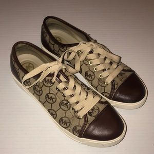 Women’s brown monogram Michael Kors shoes sz.8.5